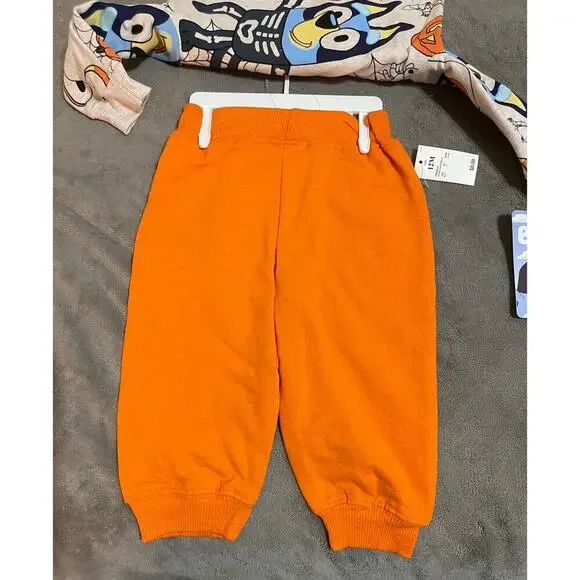NWT Bluey Size 12M Baby Set Sweatshirt Pants Orange Halloween Winter Cozy - Picture 3 of 5